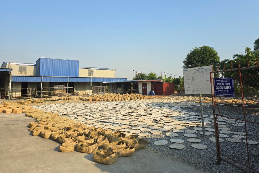 Glovimex seagrass, jute and water hyacinth factory in Kim Son, Ninh Binh